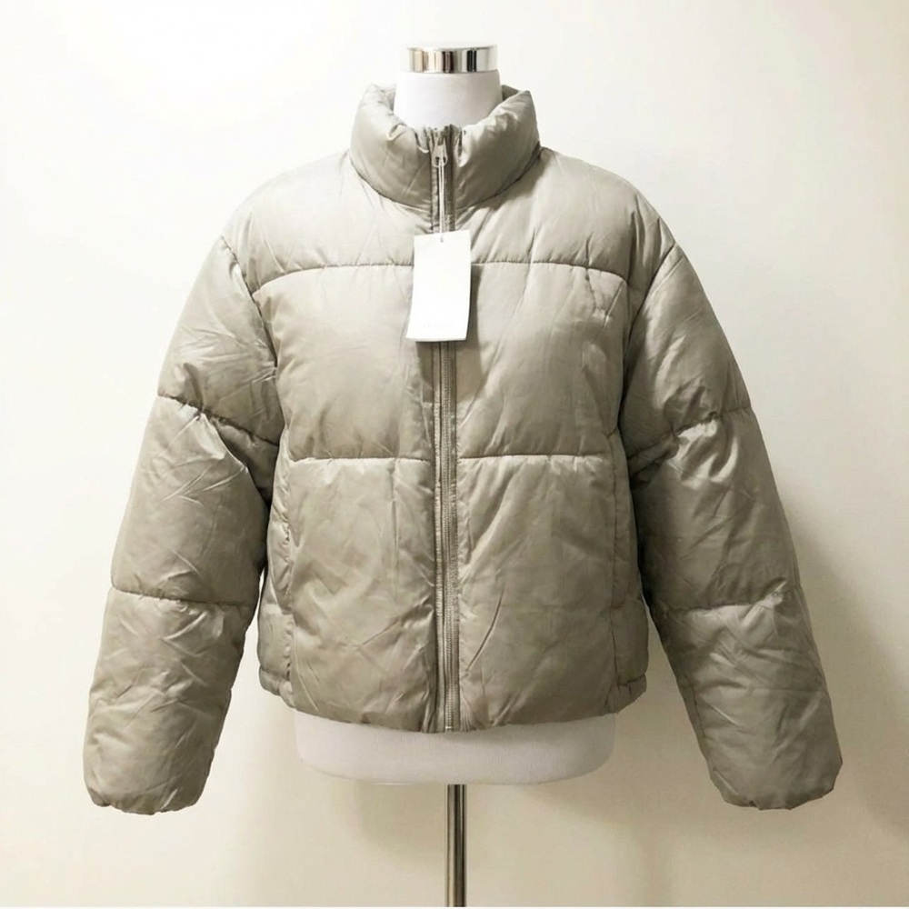 Berksha Puffer Green Jacket‎ - Picture 2 of 5